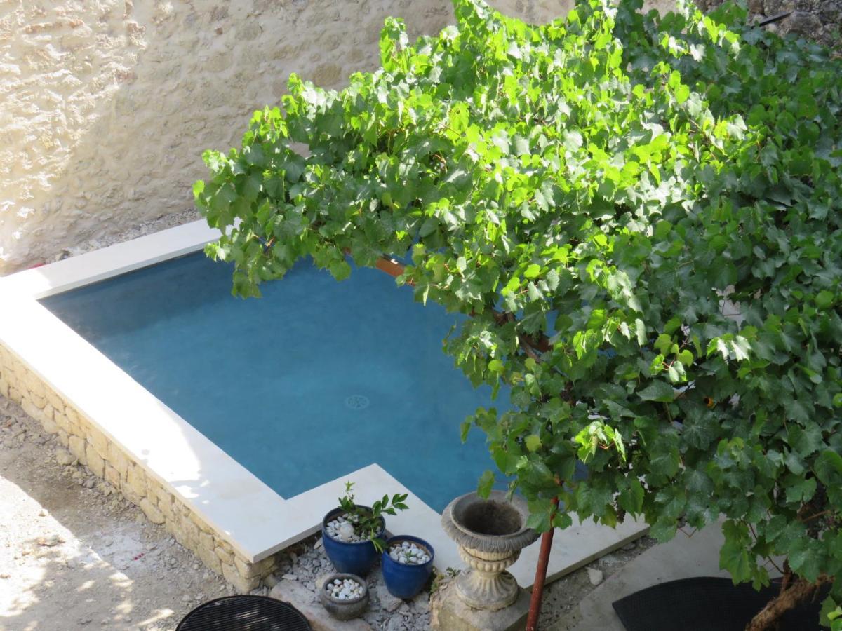 Maison Lou Roucas Cabrieres-d'Aigues Bagian luar foto
