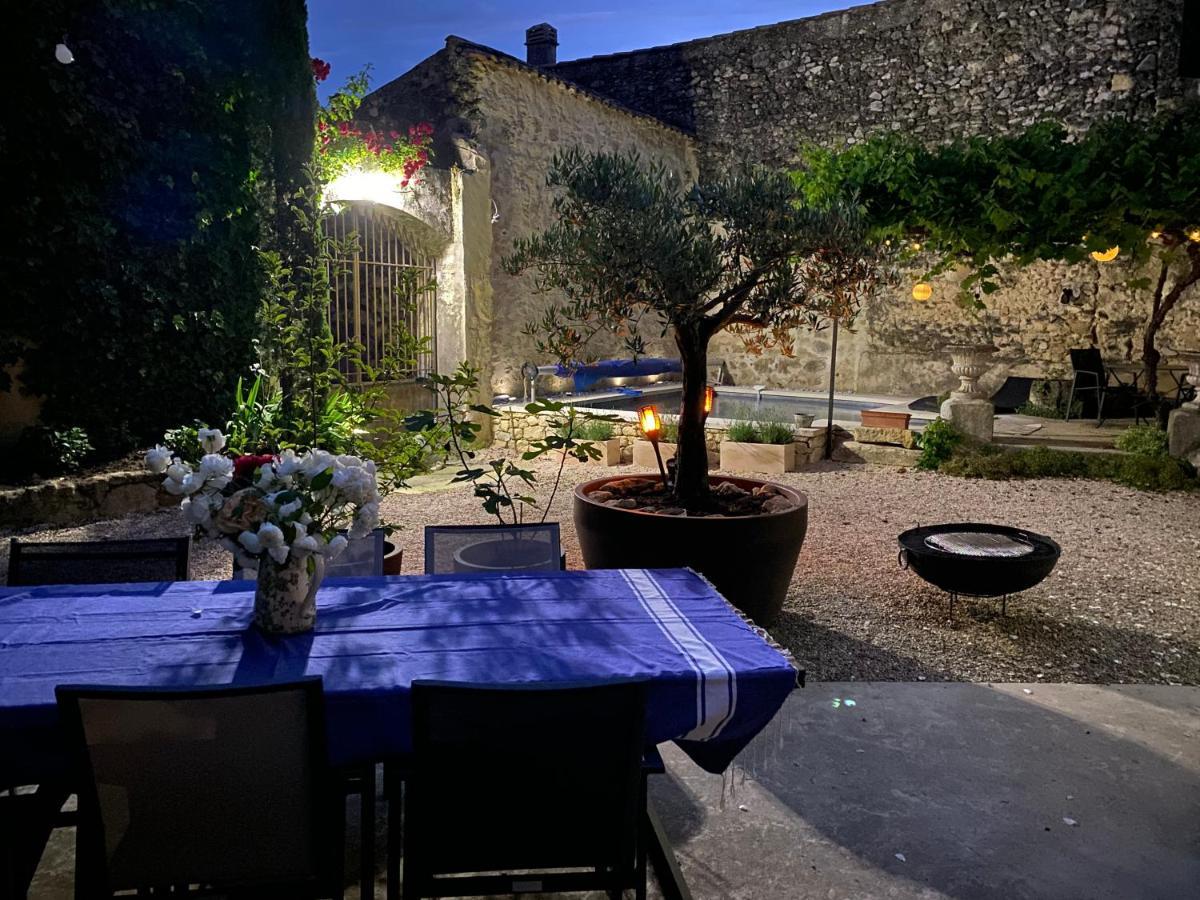 Maison Lou Roucas Cabrieres-d'Aigues Bagian luar foto